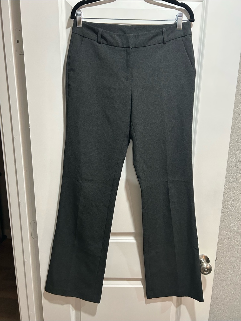 New York & Company Women's Dark Gray Straight-Leg Dress Pants